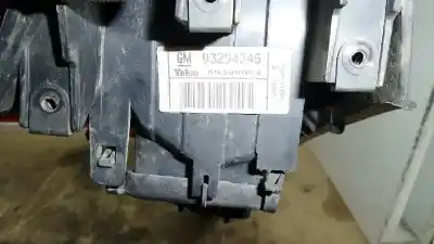 Peça sobressalente para automóvel em segunda mão farolim traseiro esquerdo por opel meriva * referências oem iam 93294345  