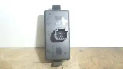 Peça sobressalente para automóvel em segunda mão interruptor 4 piscas - emergência por renault fluence dynamique referências oem iam 262100004r 100010027 252100005r