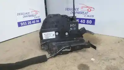 Peça sobressalente para automóvel em segunda mão fechadura da porta dianteira direita por renault fluence dynamique referências oem iam 805020022r