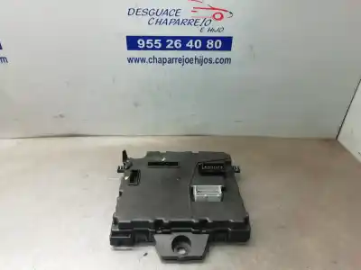 Pezzo di ricambio per auto di seconda mano SCATOLA RELÈ/FUSIBILI per RENAULT KANGOO  Riferimenti OEM IAM 8200870481  