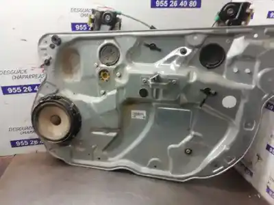 Pièce détachée automobile d'occasion LÉVE GLACE AVANT DROIT pour VOLKSWAGEN POLO (9N3)  Références OEM IAM 6Q4837402S  