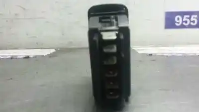 Pezzo di ricambio per auto di seconda mano interruttore alzacristalli anteriore destro per renault clio ii fase i (b/cbo) 1.9 d riferimenti oem iam 429998k  