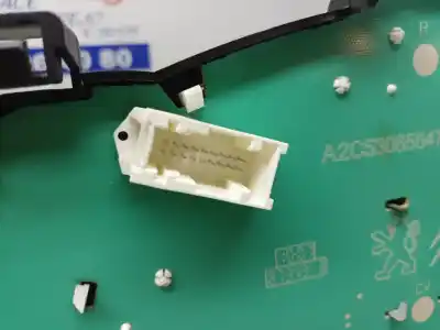 Peça sobressalente para automóvel em segunda mão quadrante por peugeot 207 confort referências oem iam a2c53190331  