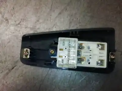 Pezzo di ricambio per auto di seconda mano comandi alzacristalli posteriore sinistro per kia cerato * riferimenti oem iam 9357820000  