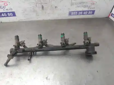 Pezzo di ricambio per auto di seconda mano Rampa Iniettori per RENAULT LAGUNA (B56) 1.8 CAT Riferimenti OEM IAM 7700107405  7700112777