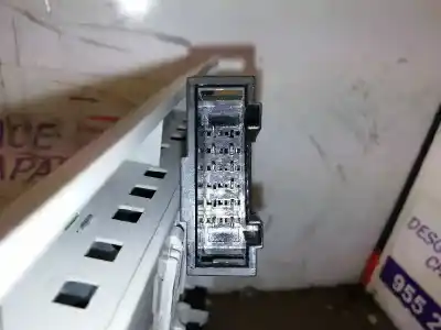 İkinci el araba yedek parçası çok fonksiyonlu ekran için seat altea xl (5p5) reference oem iam referansları 5p0919601b  