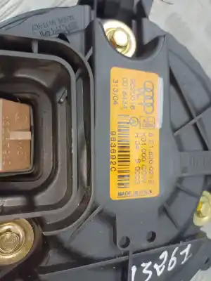 Peça sobressalente para automóvel em segunda mão motor de sofagem por audi a4 berlina (8e) 2.0 referências oem iam 8e1820021e  