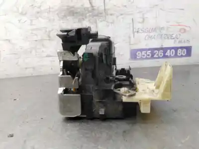 Second-hand car spare part front right door lock for dacia duster ambiance 4x2 oem iam references   