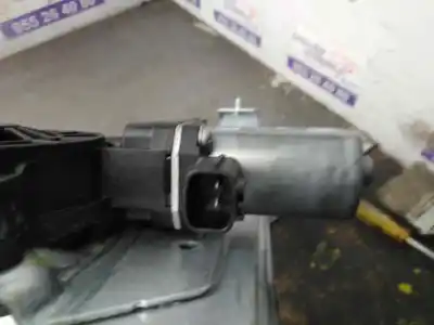 Second-hand car spare part passenger side right window regulator for dacia duster ambiance 4x2 oem iam references   