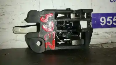 Second-hand car spare part interior left front handle for toyota auris luna+ oem iam references 62318a1  