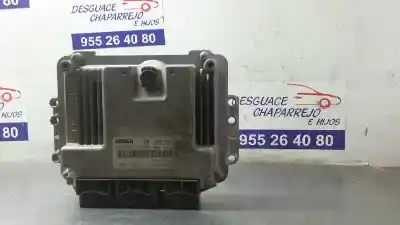 Peça sobressalente para automóvel em segunda mão CENTRALINA DE MOTOR UCE por RENAULT SCENIC II  Referências OEM IAM 0281011275  8200305678