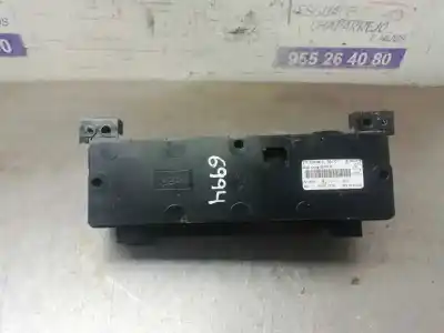 Автозапчастина б/у клімат-контроль для dacia sandero stepway посилання на oem iam 275102284r  