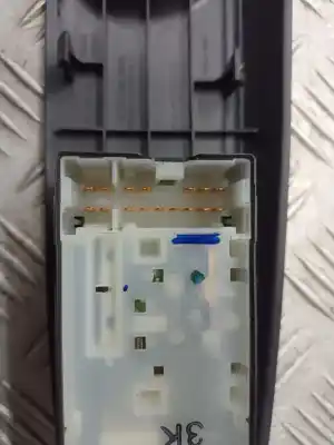 Second-hand car spare part left front power window switch for nissan note acenta oem iam references   