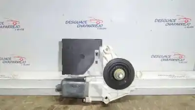 Pièce détachée automobile d'occasion Moteur Lève Vitre Avant Droit pour AUDI A3 (8P) 2.0 TDI Références OEM IAM E840311202  0130822205