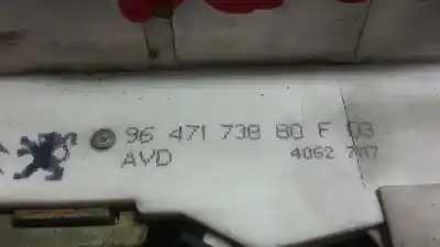 Peça sobressalente para automóvel em segunda mão fechadura da porta dianteira direita por citroen c4 coupe vtr referências oem iam 9647173880f  