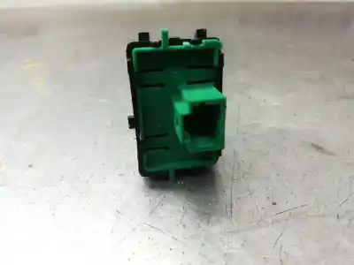 Автозапчастина б/у електронний модуль для dacia sandero stepway посилання на oem iam 251538545r  
