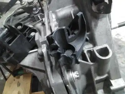 Автозапчастина б/у коробка передач для dacia sandero stepway посилання на oem iam jh3336  