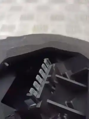 Second-hand car spare part right tailgate light for opel corsa d catch me oem iam references   