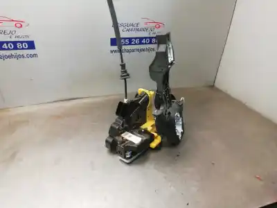 Second-hand car spare part left front door lock for kia cee´d business oem iam references 