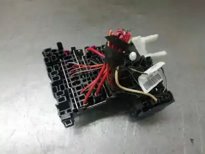 Peça sobressalente para automóvel em segunda mão caixa de fusíveis e relés por seat leon (5f1) style referências oem iam 5q0937615c  