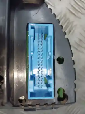 Peça sobressalente para automóvel em segunda mão quadrante por audi a4 berlina (8e) 2.0 referências oem iam 8e09209000  