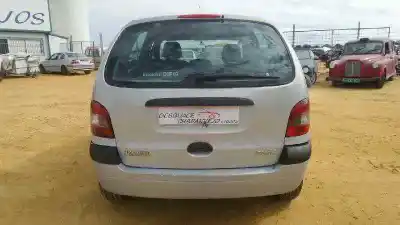Second-hand car spare part fuse box unit for renault megane i scenic (ja0) 1.4 16v kaleido oem iam references 8200351182  