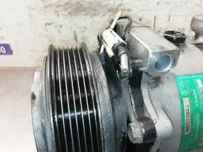 Pezzo di ricambio per auto di seconda mano compressore aria condizionata per renault megane i scenic (ja0) 1.9 dti rn riferimenti oem iam sd7h158074a  7700111289