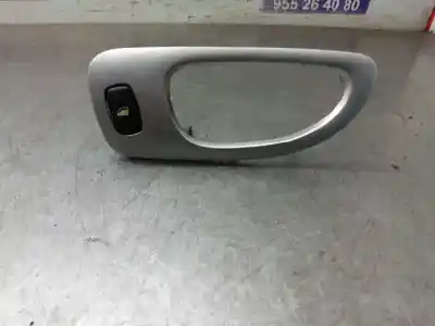 Peça sobressalente para automóvel em segunda mão Botão / Interruptor Elevador Vidro Traseiro Direito por PEUGEOT 307 BREAK / SW (S1) BREAK XS Referências OEM IAM 96360166XT  