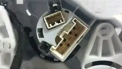 Peça sobressalente para automóvel em segunda mão comando de sofagem (chauffage / ar condicionado)  por ford ka (ccu) titanium+ referências oem iam 5q0600000  48904