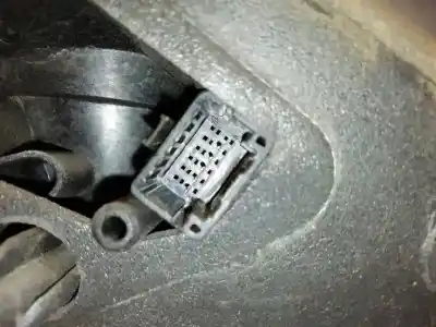 Peça sobressalente para automóvel em segunda mão espelho retrovisor esquerdo por renault clio iii authentique referências oem iam   