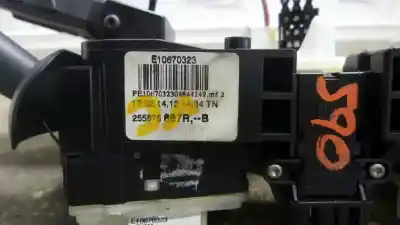 Second-hand car spare part headlights switch for renault captur dynamique oem iam references 255675887r  e10670323