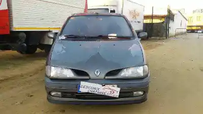 Pezzo di ricambio per auto di seconda mano trasmissione anteriore destra per renault megane i scenic (ja0) 1.6e alize riferimenti oem iam   