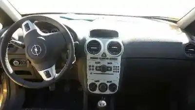 Pezzo di ricambio per auto di seconda mano serratura porta posteriore sinistra per opel corsa d selective riferimenti oem iam 13258265  