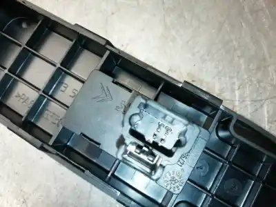 Peça sobressalente para automóvel em segunda mão botão / interruptor elevador vidro dianteiro direito por peugeot 307 break / sw (s1) sw referências oem iam 96351625xt  