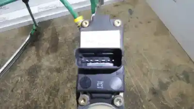 Peça sobressalente para automóvel em segunda mão elevador de vidros dianteira esquerda por citroen c2 furio referências oem iam 9641241380  9746006027