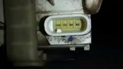 Second-hand car spare part left front door lock for dodge caliber s oem iam references   