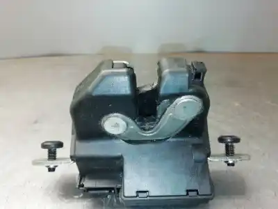 Second-hand car spare part trunk lock for opel corsa d enjoy oem iam references 55701971  