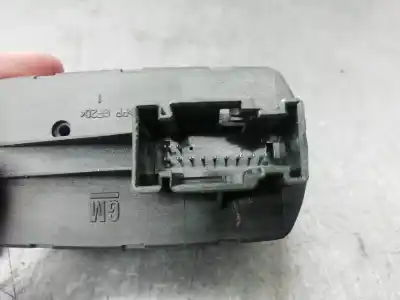 Автозапчасти б/у выключатель левого переднего окна за opel corsa d cosmo ссылки oem iam 13258521aa  