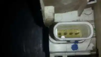 Peça sobressalente para automóvel em segunda mão fechadura da porta dianteira direita por dodge caliber s referências oem iam   