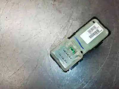 Peça sobressalente para automóvel em segunda mão botão / interruptor elevador vidro traseiro direito por dodge caliber se referências oem iam 56040693ad  