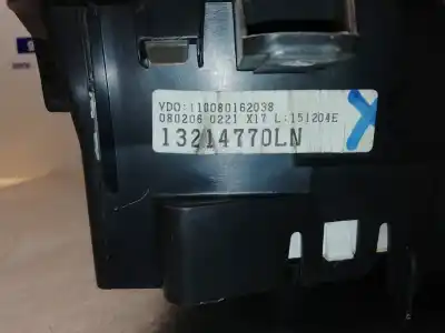 Peça sobressalente para automóvel em segunda mão quadrante por opel meriva cosmo referências oem iam 13214770  