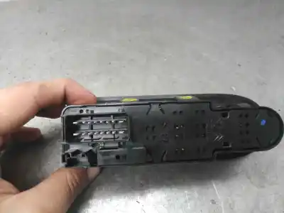 Second-hand car spare part left front power window switch for citroen c3 sx oem iam references 96637530xt  