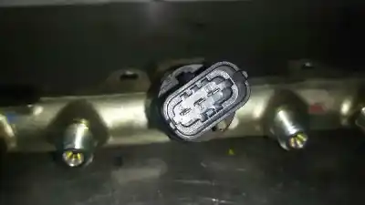 Автозапчастина б/у рампа инжектора для fiat stilo (192) 1.9 jtd / 1.9 jtd 115 active посилання на oem iam 0445214016  