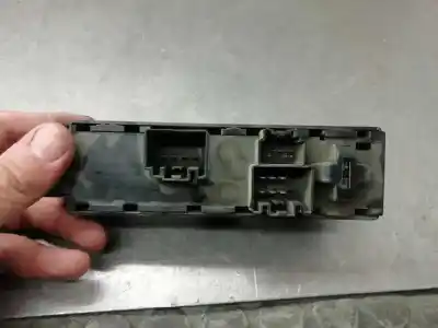 Peça sobressalente para automóvel em segunda mão botão / interruptor elevador vidro dianteiro esquerdo por ford transit courier ambiente referências oem iam 38010094259  