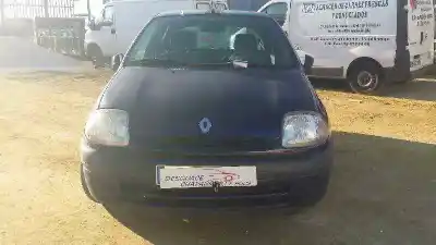 Pezzo di ricambio per auto di seconda mano compressore aria condizionata per renault clio ii fase i (b/cbo) 1.2 limited (b/cboa/f) riferimenti oem iam sd7v161152b  7700106069