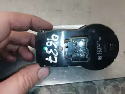 Автозапчастина б/у управління світлом для opel corsa d cosmo посилання на oem iam 13310331  