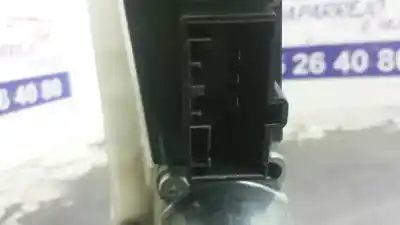 Peça sobressalente para automóvel em segunda mão elevador de vidros traseiro direito por seat leon st (5f8) style referências oem iam 5q0959812a  