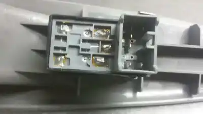 Second-hand car spare part right front power window switch for chevrolet lacetti sx oem iam references   