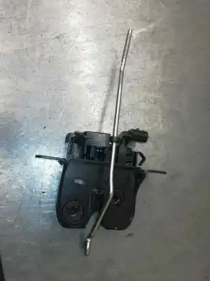 Second-hand car spare part trunk lock for dacia duster laureate 4x2 oem iam references 905039326r  