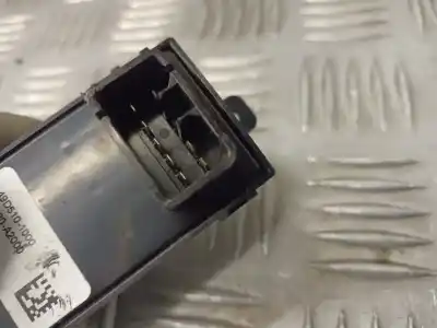 Second-hand car spare part right front power window switch for kia cee´d business oem iam references 49d5101000  